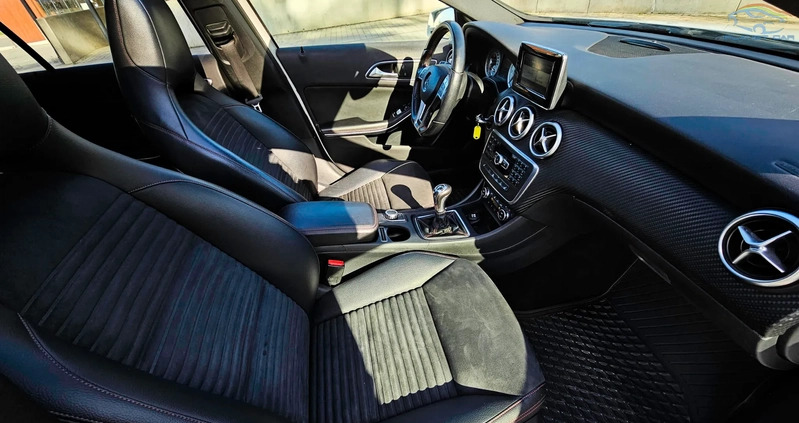 Mercedes-Benz Klasa A cena 49900 przebieg: 212700, rok produkcji 2012 z Proszowice małe 529